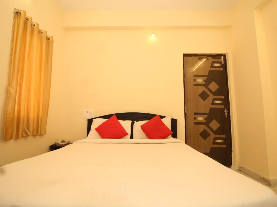 Pearl Suites, Tirupati Exterior foto